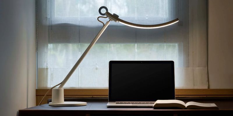 Do Led Desk Lamps Produce Heat?
