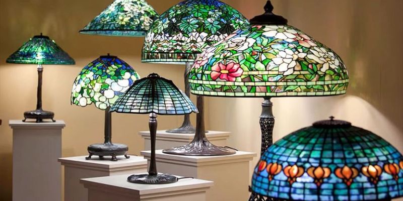 What Are the Top-rated Tiffany Lamp Brands or Manufacturers?